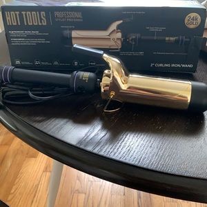NWT Hot Tools 2” Curling Iron